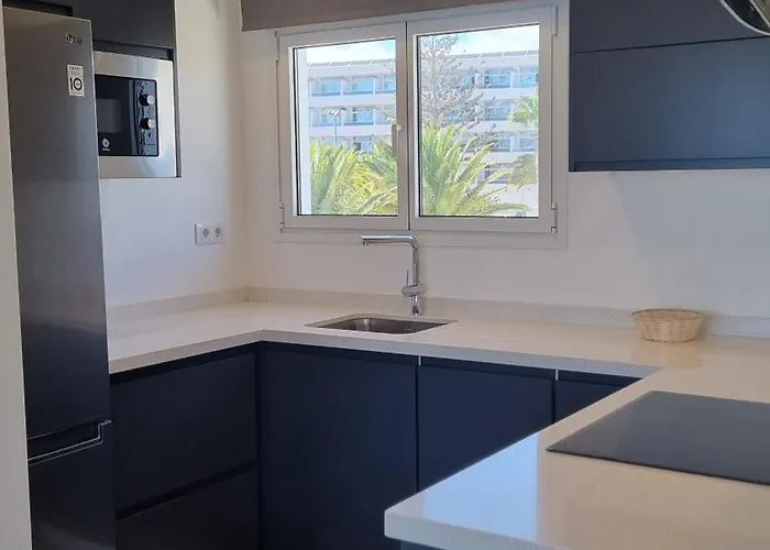 哥斯达卢斯海滩公寓 * 卡门港